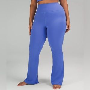 Groove Super-High-Rise Flared Pant Nulu